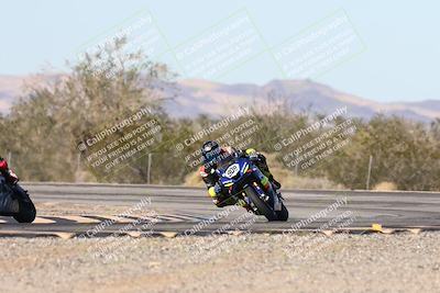 media/Dec-06-2025-CVMA (Sat) [[4a896cc04c]]/Race 4-Formula Middleweight/